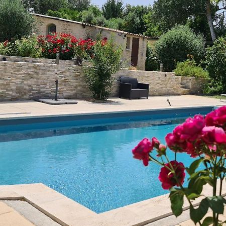 3 indépendants dans villa avec piscine terrasse, jardin, parking clos, wifi Meyreuil Extérieur photo